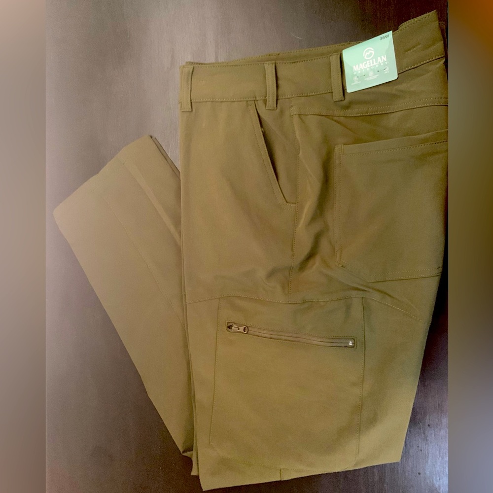 Mens Magellan Outdoors Classic Fit Pants Size 38Wx32L